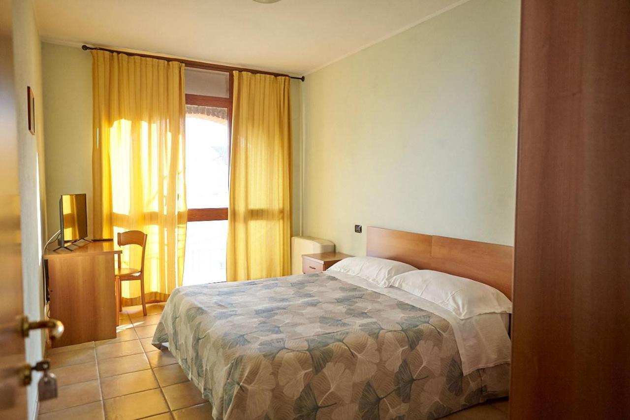 Al Casale B&B Cherasco Buitenkant foto