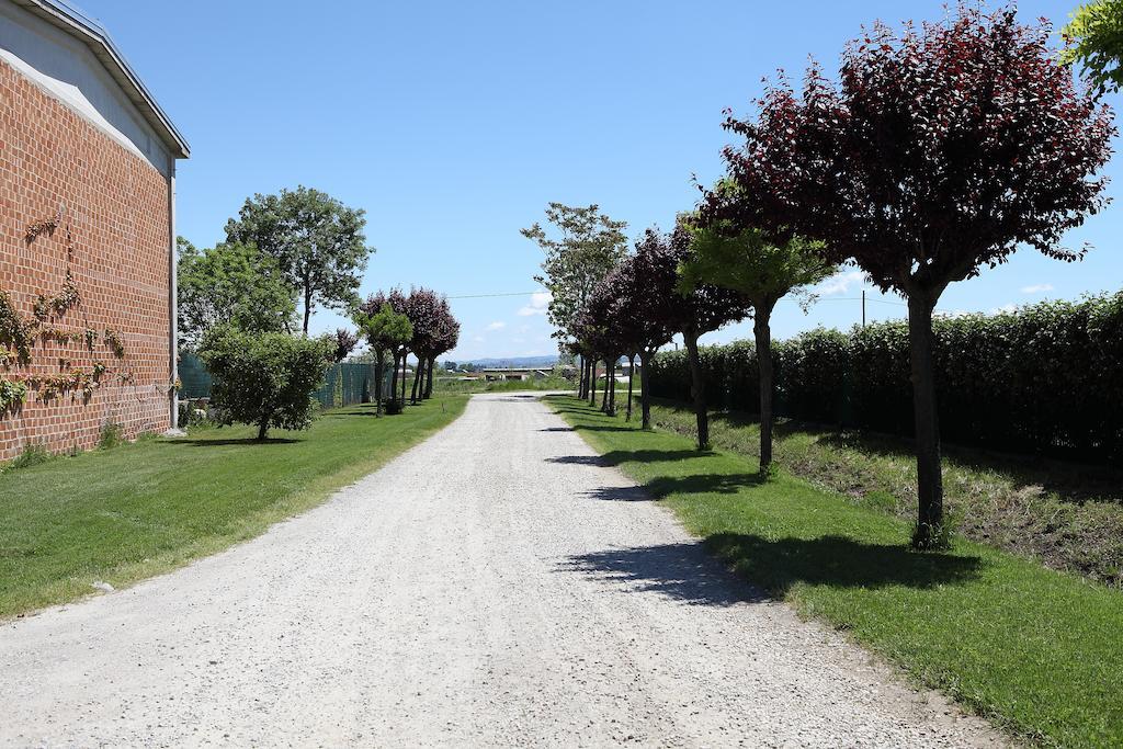 Al Casale B&B Cherasco Buitenkant foto