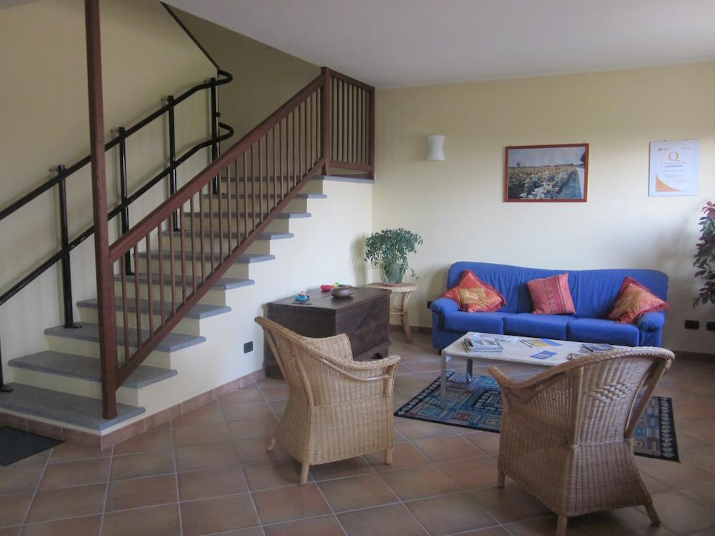 Al Casale B&B Cherasco Buitenkant foto